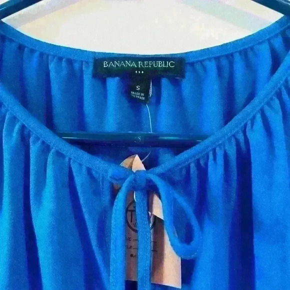 🔥Banana Republic Tank top🔥 - Picture 3 of 3